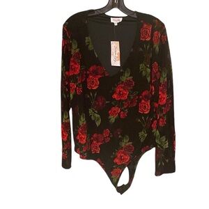 NWT Siren Lily V-Neck Body Suit, 
Size 3X